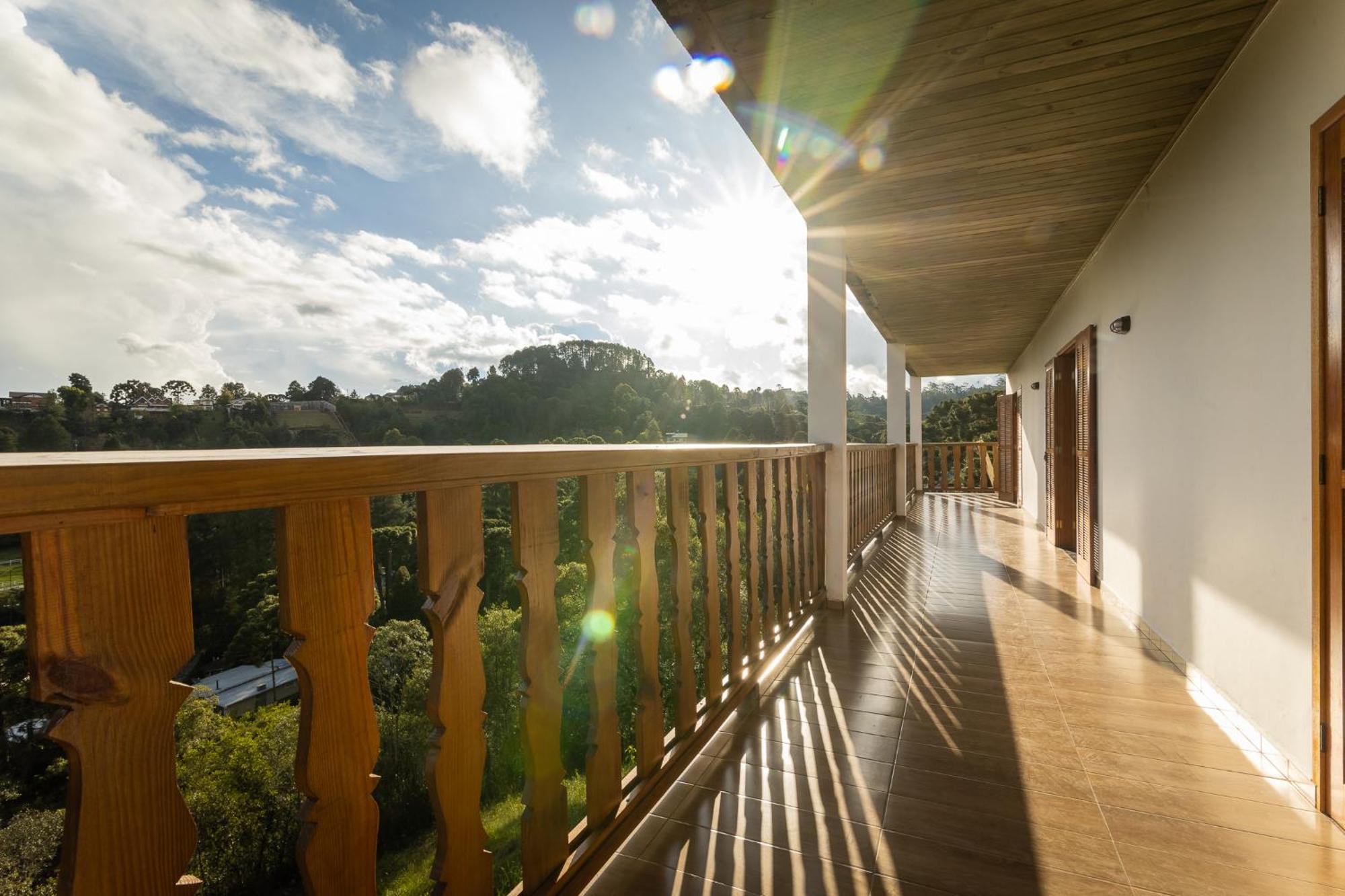Pousada Villa Paty II Campos do Jordão Eksteriør billede
